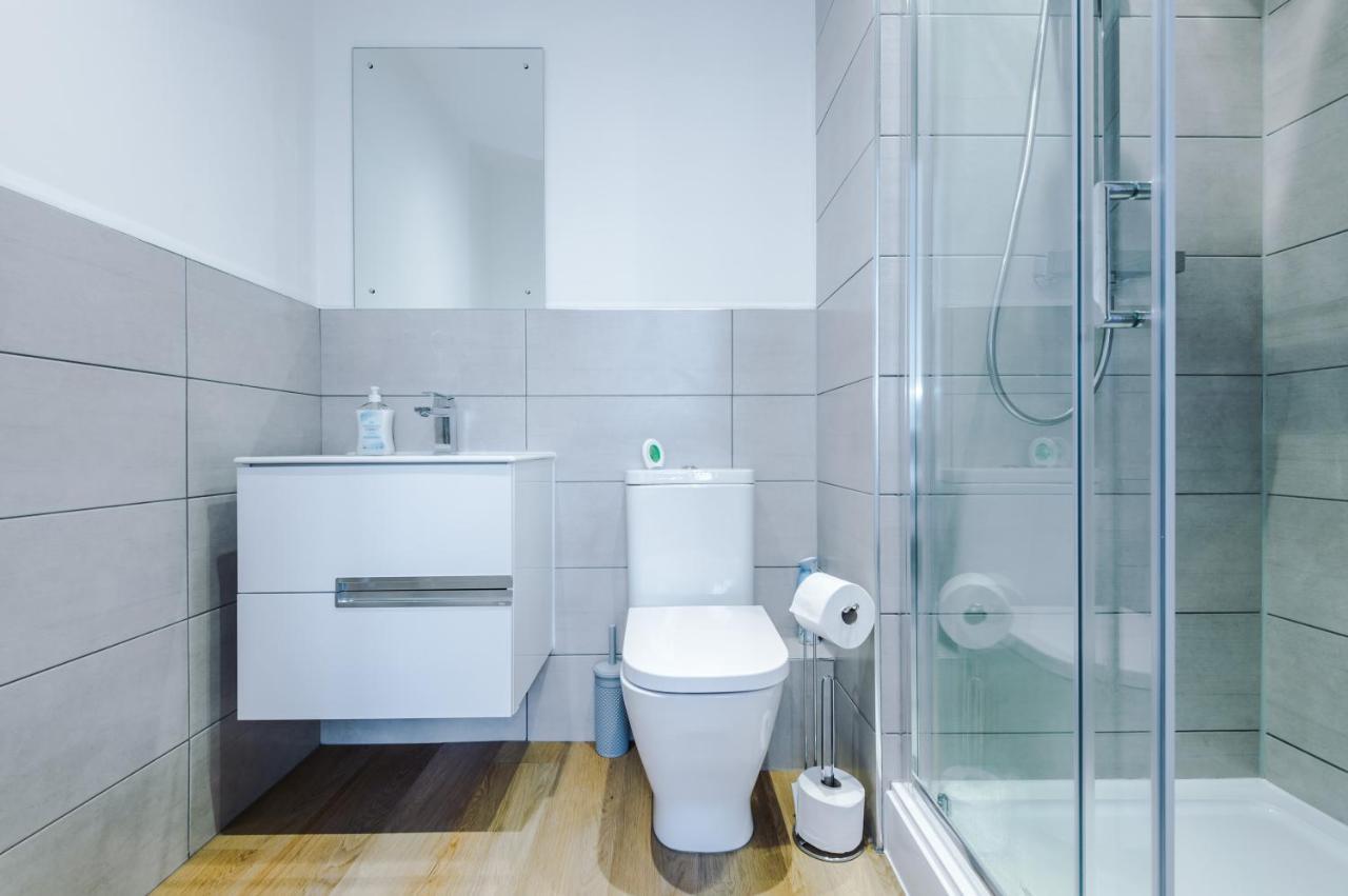 New! Stylish 2-Bed Apartment In Manchester By 53 Degrees Property - Amazing Location, Ideal For Small Groups - Sleeps 4! Buitenkant foto